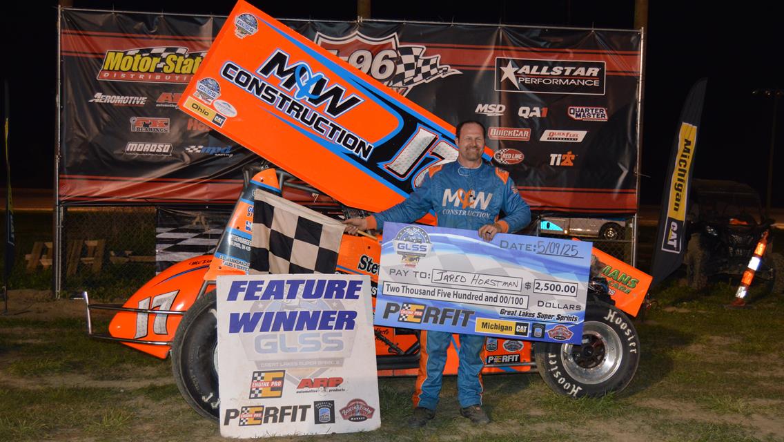 Mother&#39;s Day Battle of the Sprints Keeps Fans at edge of seats!