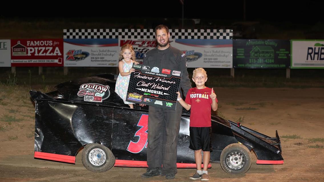 Kinderknecht Wins Clint Walrod Memorial