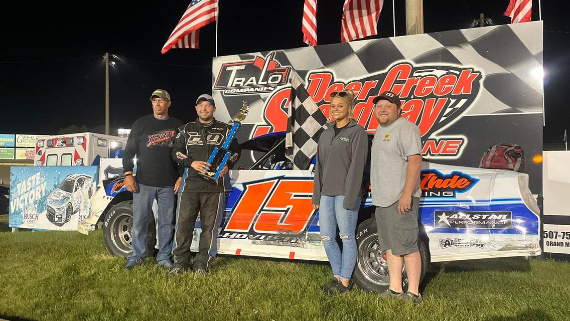 Hovden Takes Stock Car Thriller At Deer Creek