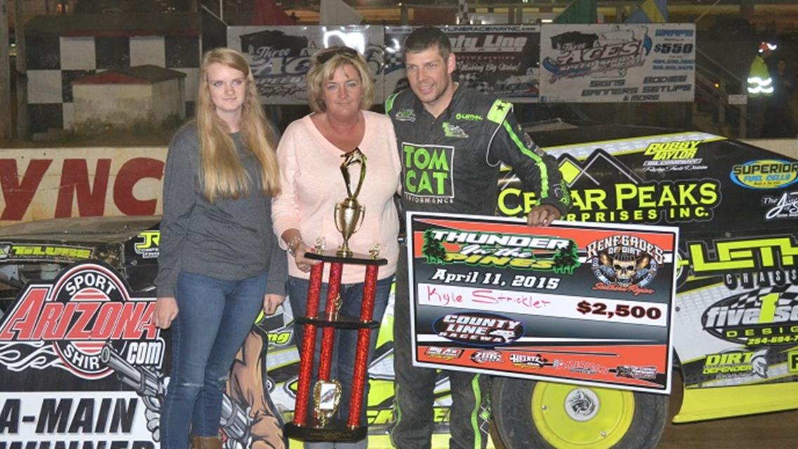 Strickler Takes Renegades of Dirt Checkers