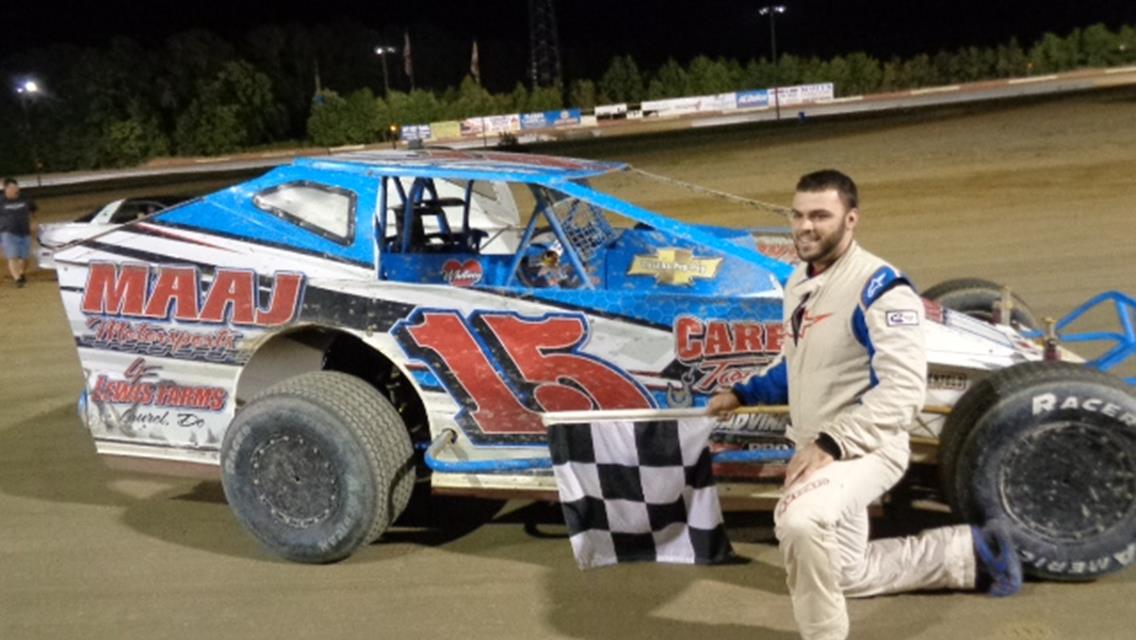 SOPHOMORE DRIVER, ADAM WHITE GETS FIRST CAREER WIN IN AC DELCO 602 SPORTSMAN