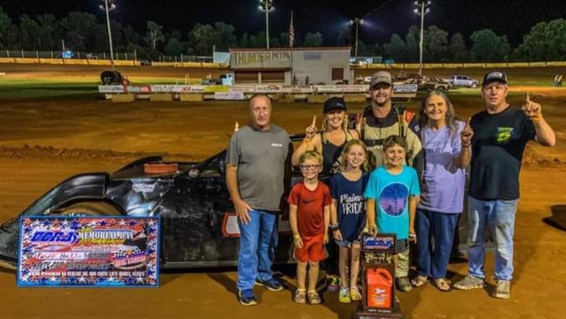 Kasey Hall Bests UCRA Field at Fort Payne
