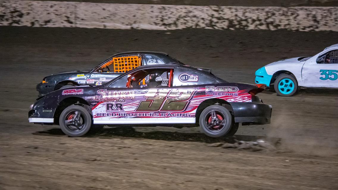 A Busy Night Set For Saturday Night At Macon Speedway