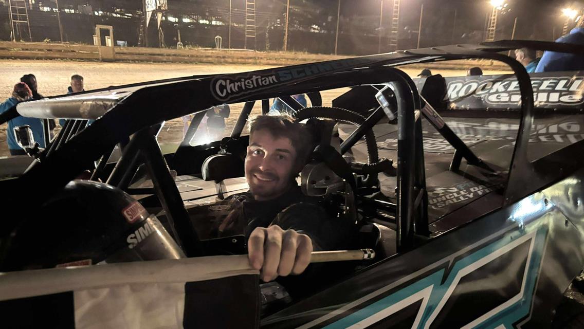 Schneider Dominates with Twin 20 Sweep at the Hindsight Hustle - Full Write Up Results For 8-30-25