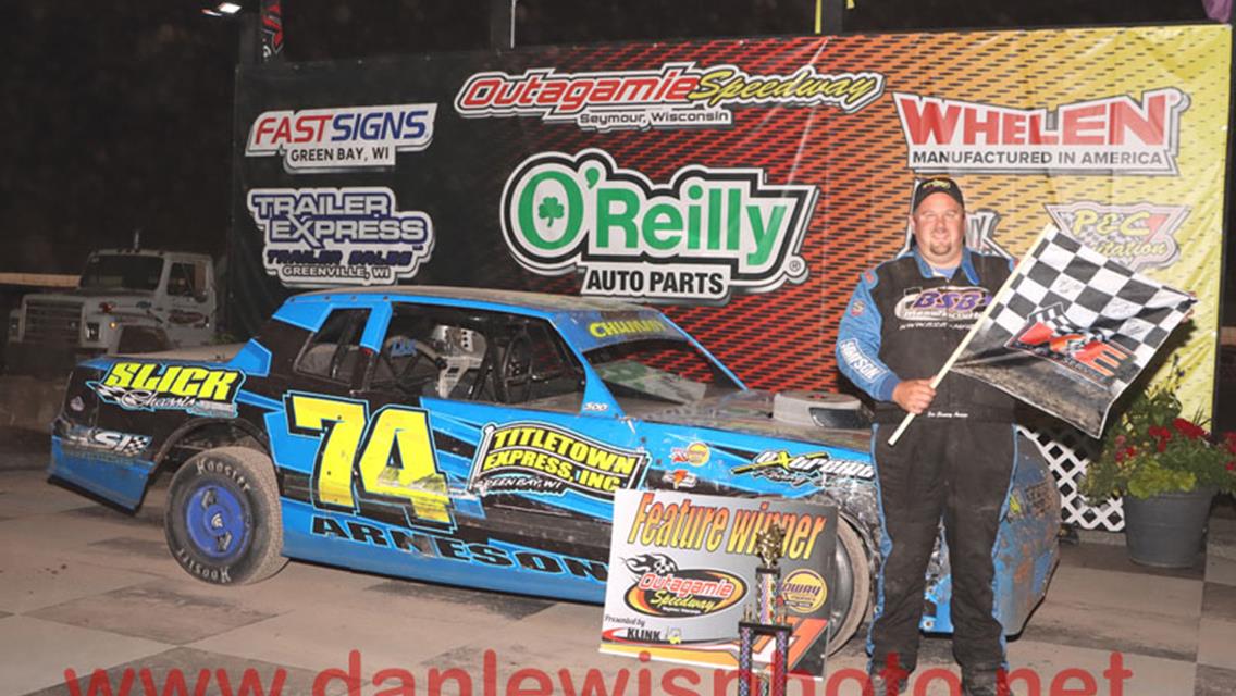 Bartz and Arneson back in victory lane at Outagamie Speedway.