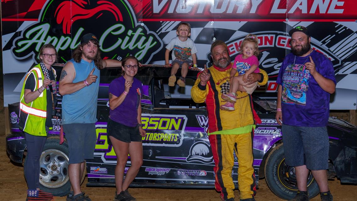 Gibson Leads Every Lap for $1,000 Ohio Valley SCDRA Win at Jackson County