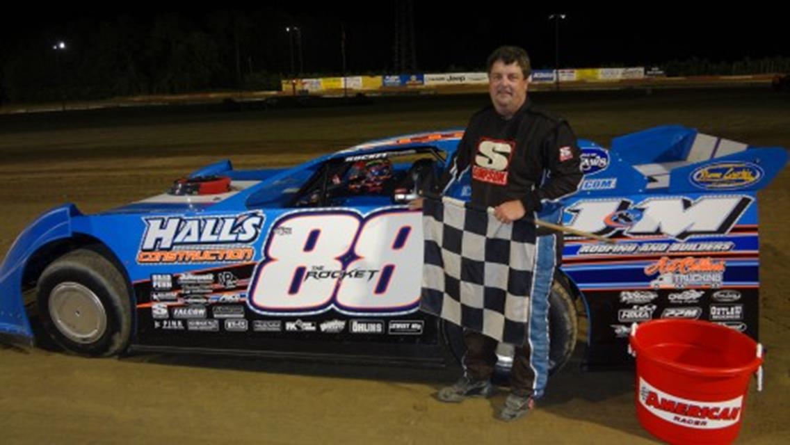 RICKY ELLIOTT GETS EIGHTH WIN IN FIRST OF 20 LAP TWINS FOR LATE MODELS