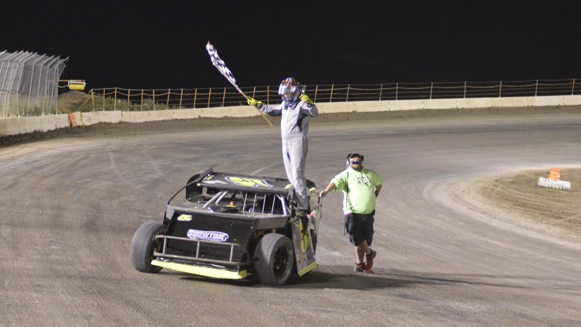 Sweetwater Speedway Delivers Thrilling Doubleheader with High Car Counts and Yeager Family Sweep
