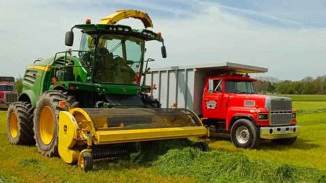 The Dirt Track at Genesee Welcomes KTS Customs as Yellow Flag Sponsor