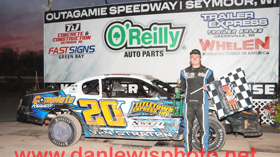 MIKE MULLEN FLIES TO OUTAGAMIE LATE MODEL WIN