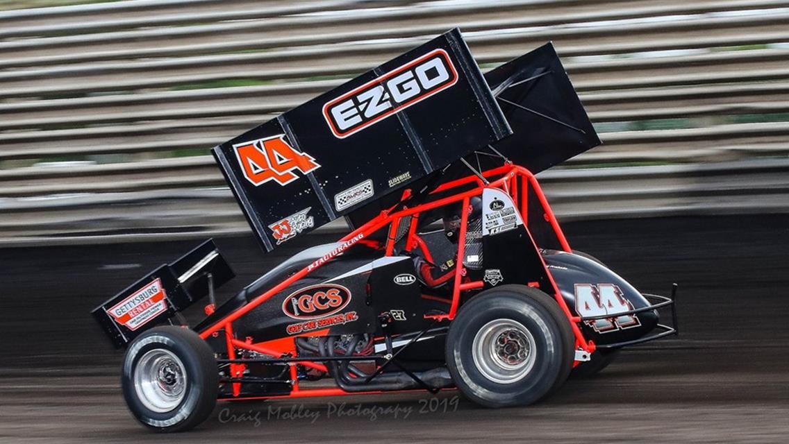 Starks Hustles to Season-Best 410 Result During All Star Show at Jackson