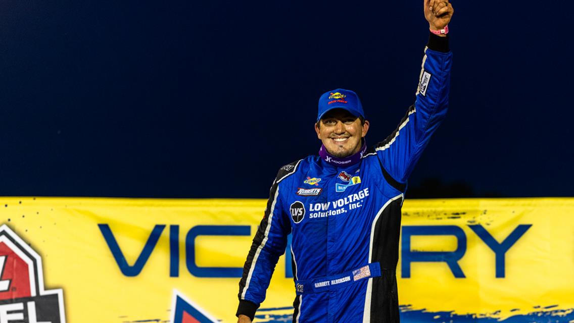 Alberson and Wilson Earn Thursday Night Prelim Wins at Florence