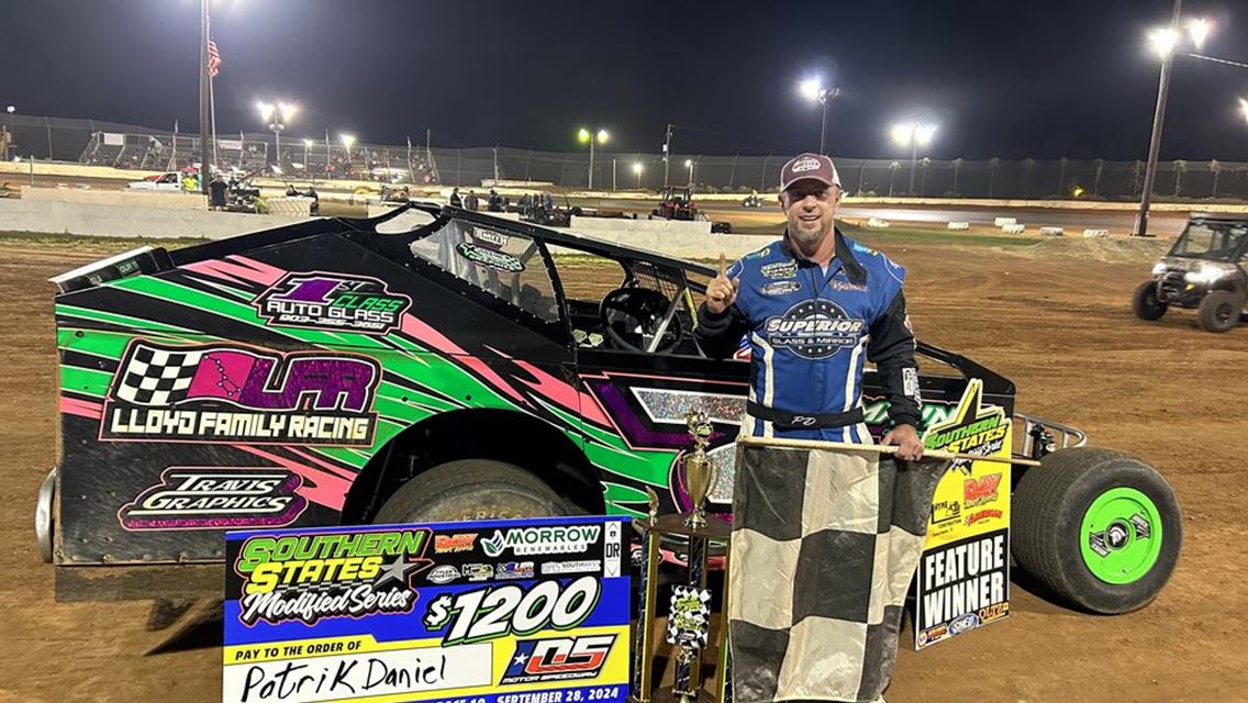 Patrik Daniel wins the caution free feature at 105 Speedway