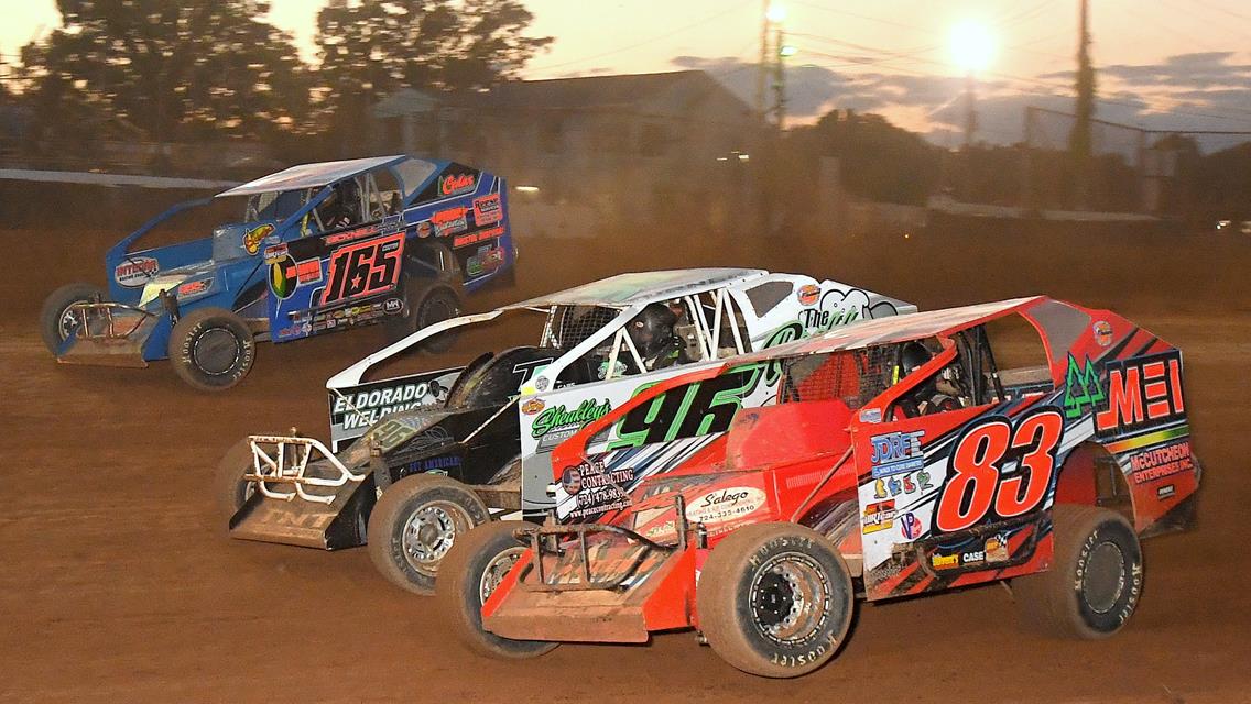 Swartzlander Gets 99th Win, Flick Nabs Fourth in a Row, Whitener Claims Firecracker Provisional, Schneider Wins 30th at Mid-Season Championships!