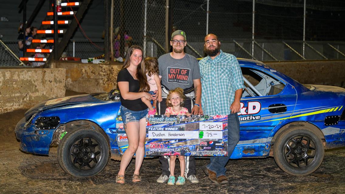 Luckman, Sanders, And Henderson Collect Trophies At Cottage Grove&#39;s Christmas In July Event