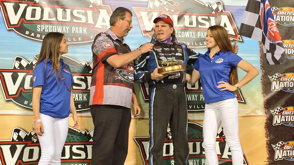 Bloomquist clean sweeps Outlaws at Volusia
