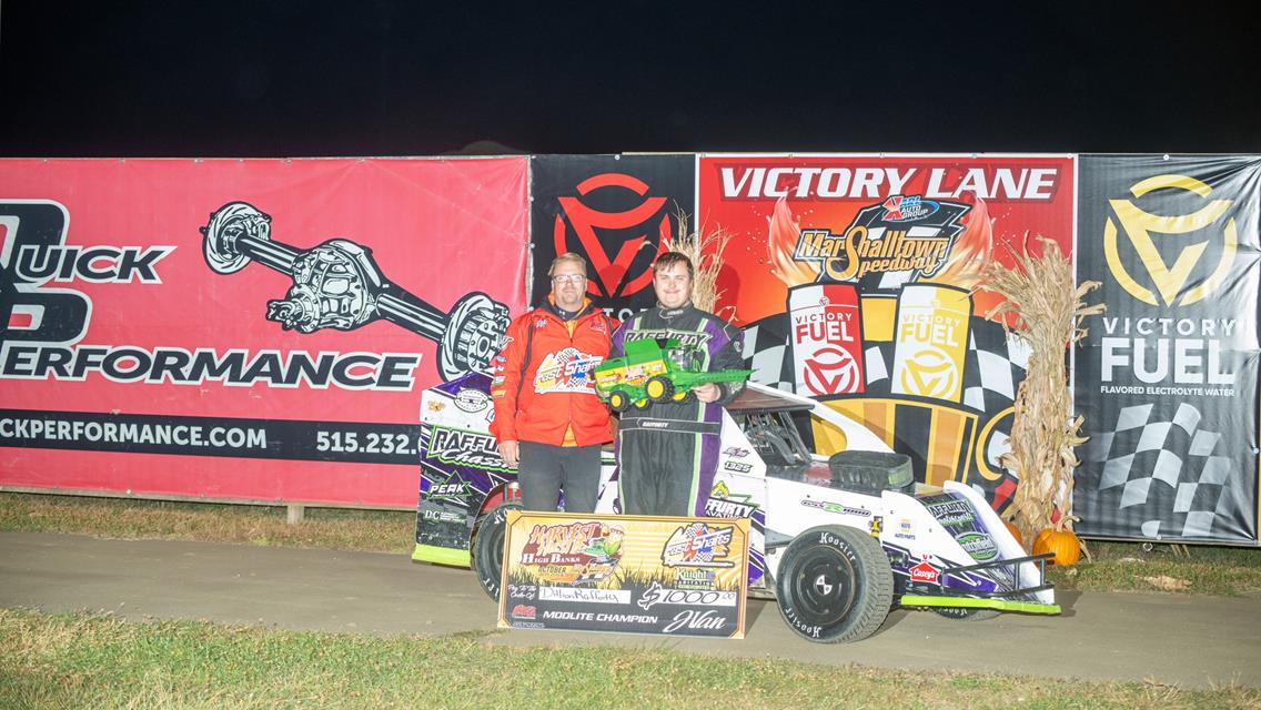 Marshalltown Speedway&#39;s Fast Shafts Harvest Hustle on the High Banks closes out season