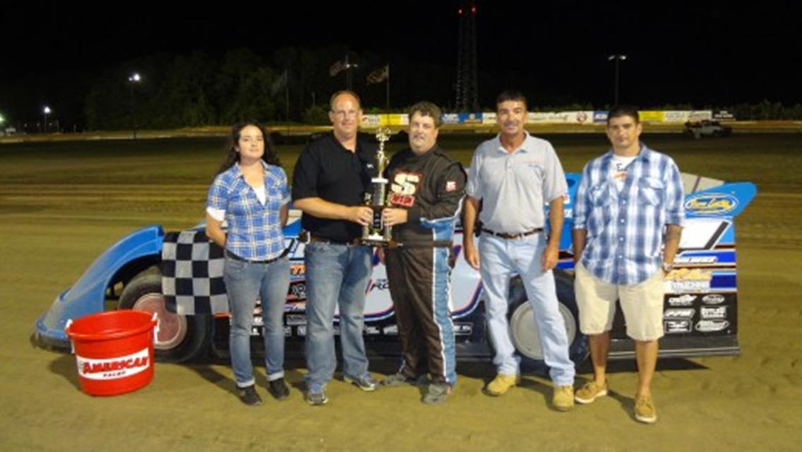 ELLIOTTâ€™S WIN TOTAL CLIMBS TO 10 IN SUPER LATE MODELS