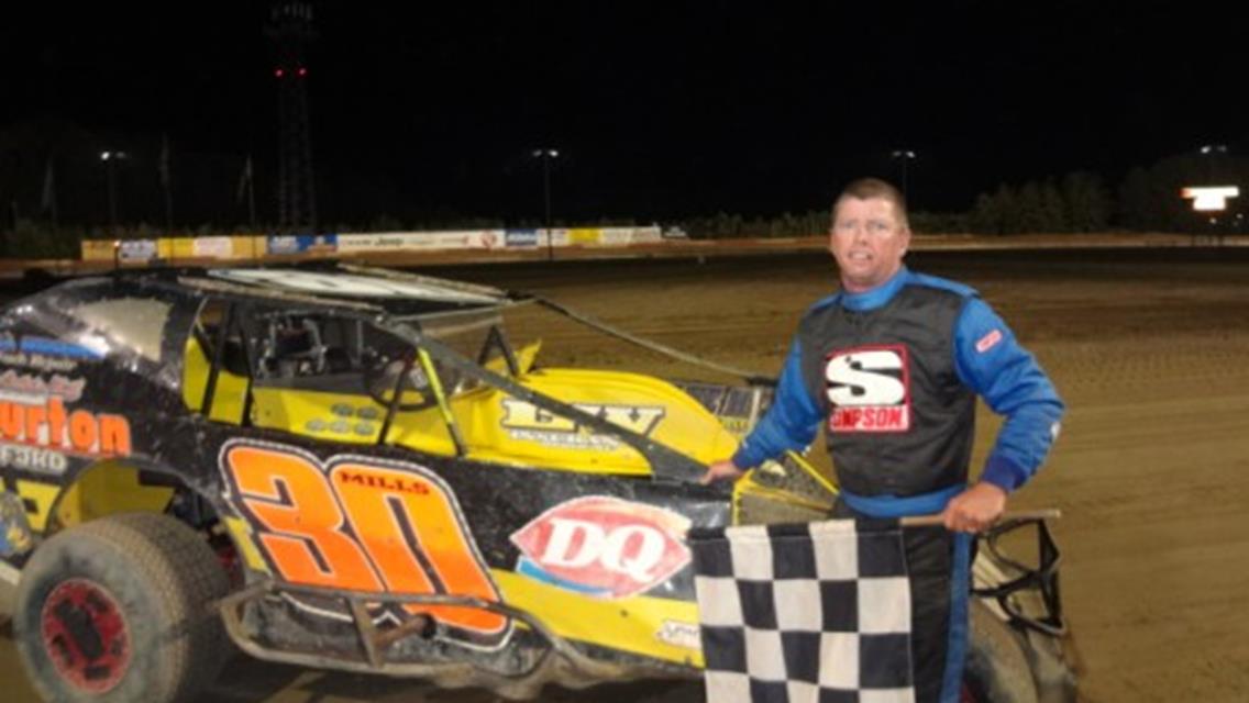 MILLS WINS BATTLE, JESTER WINS WAR IN DELAWARE BIG BLOCKS