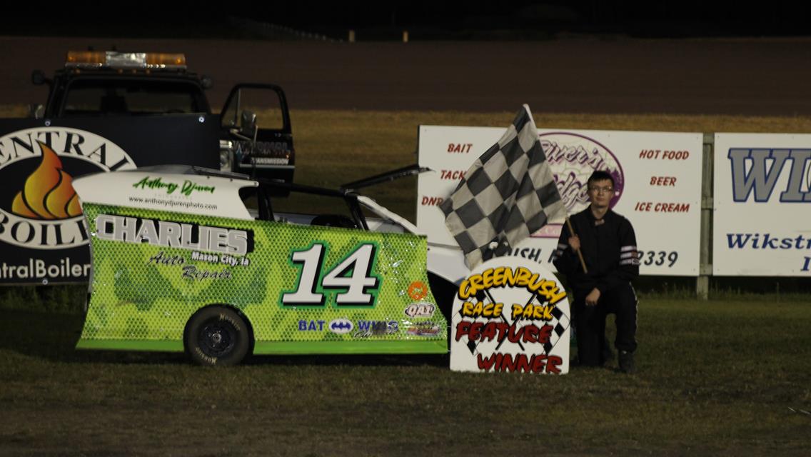 Schill sweeps the Mods at Greenbush Race Park