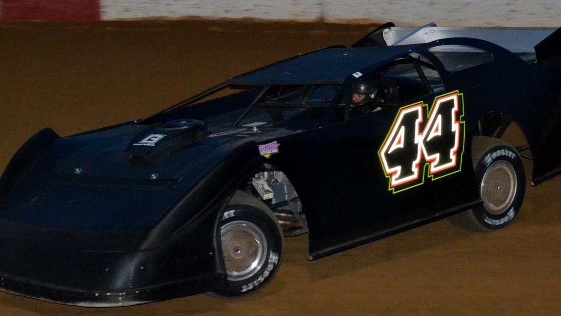 Madden Takes Ultimate Super Late Model Feature
