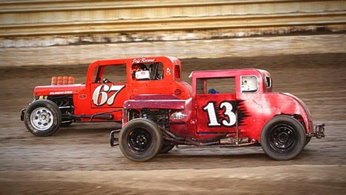 Wheel to Wheel, Door to Door Weekly Racing Series set to do battle this Saturday.