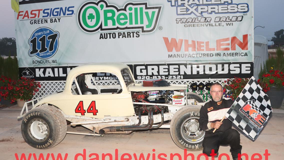 WOODS SWEEPS OUTAGAMIE MODS, MROCZKOWSKI, DIEFENTHALER, SCHMIDT &amp; BOOTH ALSO FEATURE WINNERS