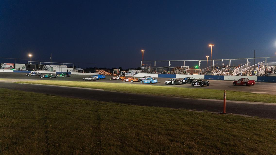 Crenshaw Dominates Mini Stock Dream Prelude