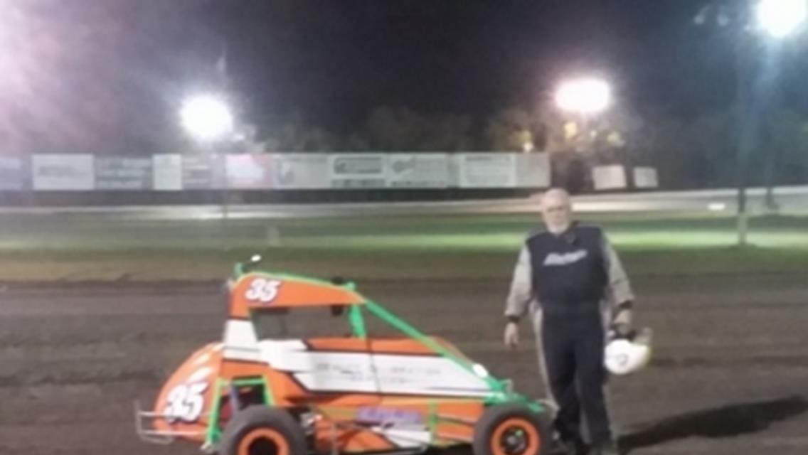 Coyle Claims NOW600 EMSA C2 Micro Sprint Opening Night Victory at Battleground