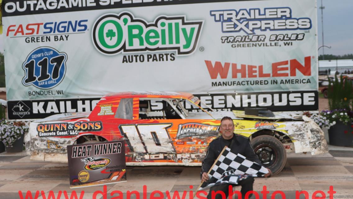 MIKE MULLEN DOUBLES UP ON OUTAGAMIE LATE MODEL, STOCK WINS
