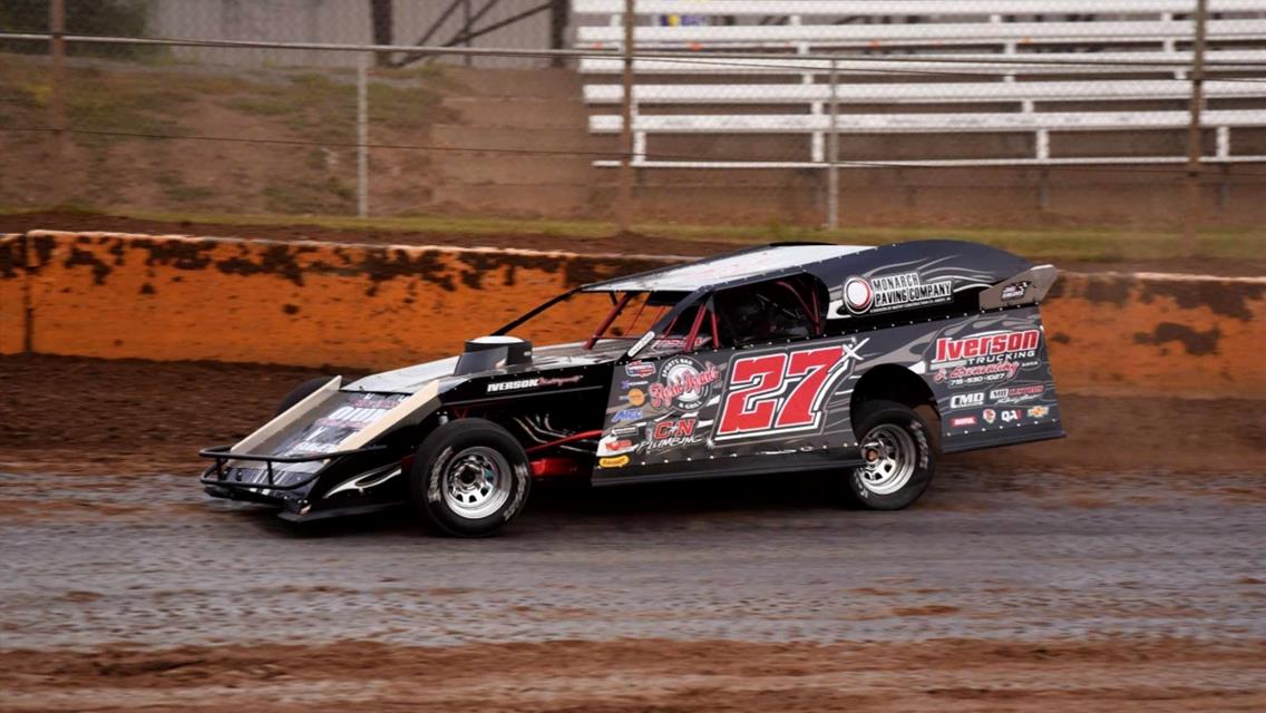 Iverson fifth in USRA Modified at Mississippi Thunder