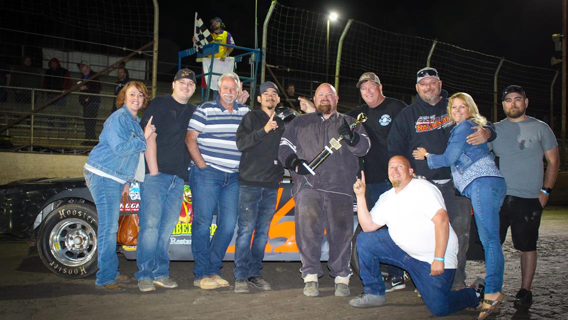 Xtreme Night of Racing