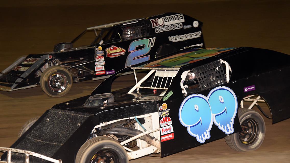 Wissota Midwest Modified Border Clash Winners