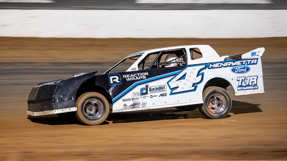 Lucas Oil Speedway Spotlight: Traveling man Kyle Slader eager to make Big Buck 50 run