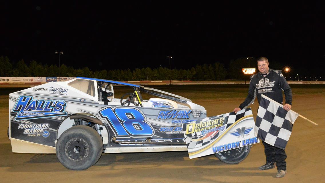 DELAWARE HOT SHOE JORDAN WATSON CONTINUES WINNING STREAK IN BIG BLOCK MODIFIEDS