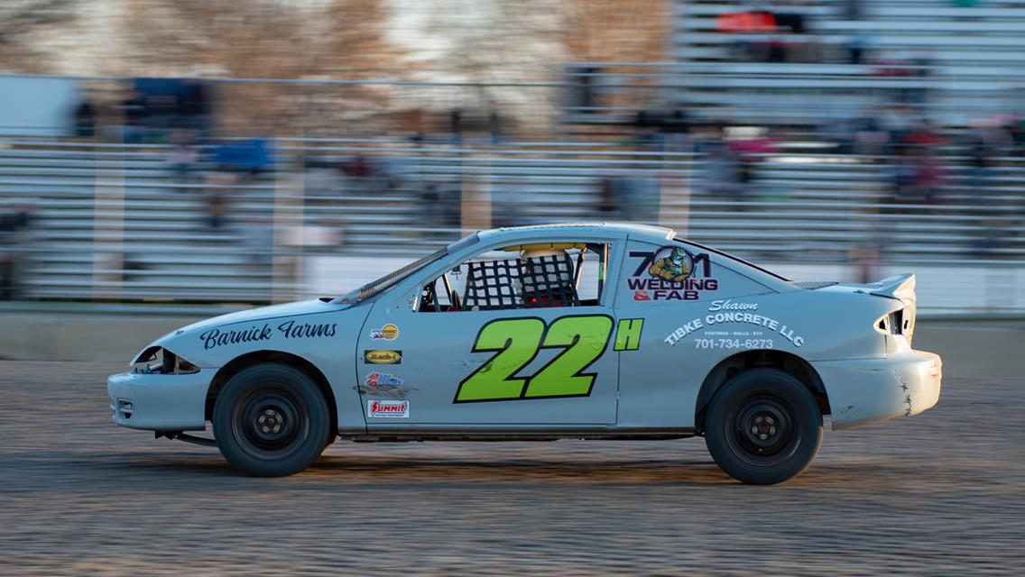 Rookie Earns First Career Victory in IMCA Sport Compacts