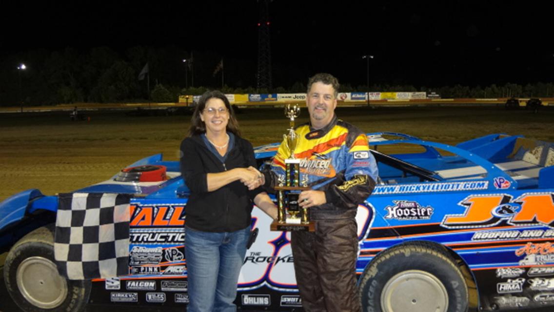 RICKY ELLIOTT MAKES IT &quot;10&quot; IN SUPER LATE MODELS