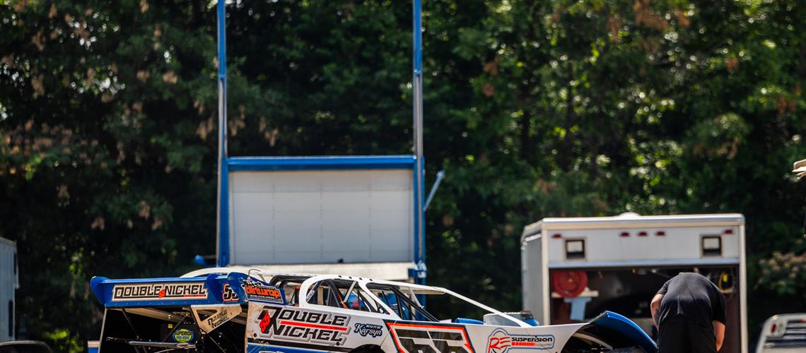 Flat tire dooms Carolina Clash run at Sumter Speedway