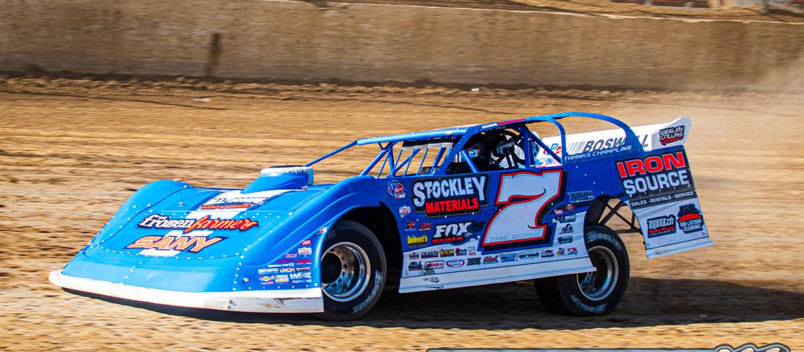 Robinson sidelined by dirt clod in Dirt Track World Championship at Eldora