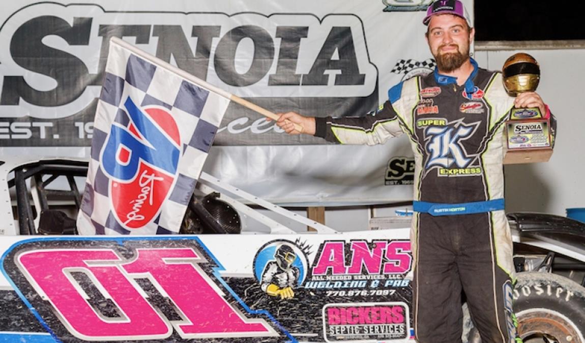 Austin Horton scores $3,000 Crate Racin' USA victory at Senoia Raceway after lat