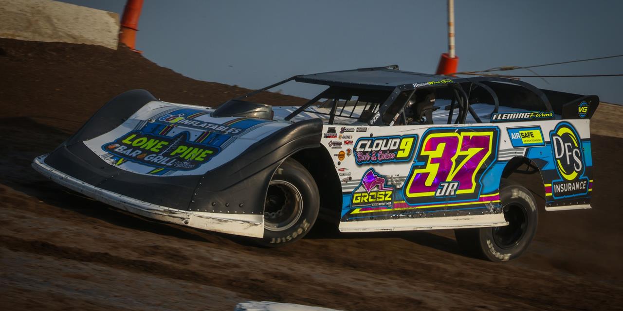 Ward picks up Hard Charger award at Casino Speedwa...