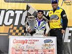 Rico Abreu Holds Off Larson to Win Premi...