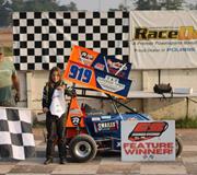 Amelia Hart earns return to victory lane