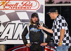It's Six in a Row for Jones on Hal