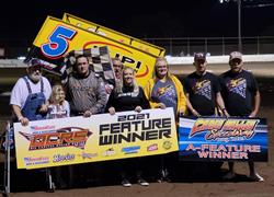 Lee wins OCRS season finale at Can