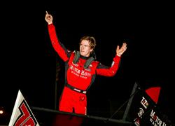 Doney earns POWRi 410 victory whil