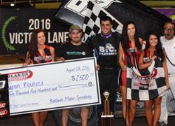 Reutzel Racks Up Another Win en Ro