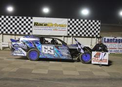 Royer earns weekend sweep at Escan