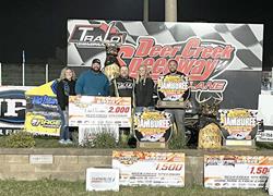 Hovden, Schluetter shine on final night of Fall Jambore