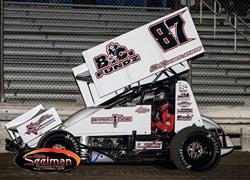 Reutzel Kicks Off Title Chase at E